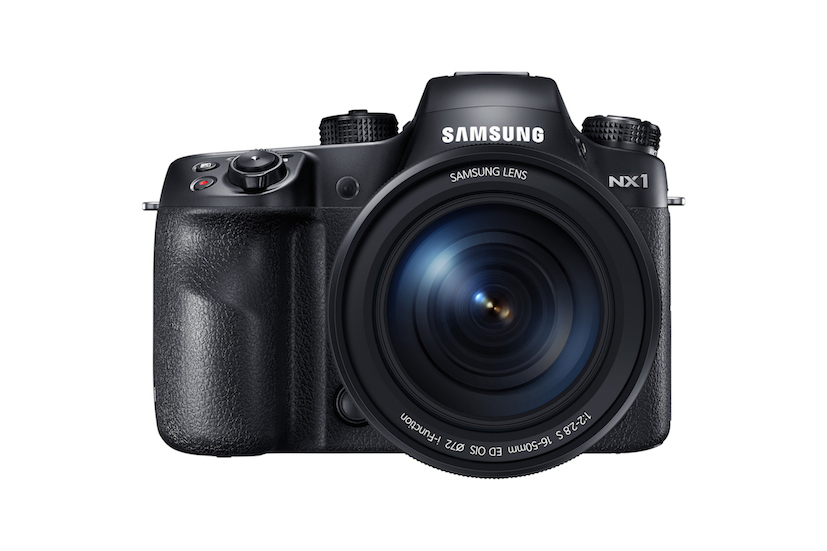 CAPTURE EVERY DECISIVE MOMENT WITH THE SAMSUNG NX1